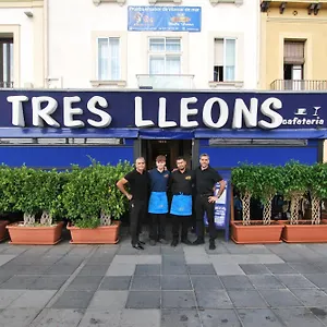 2* Hotel Tres Leones